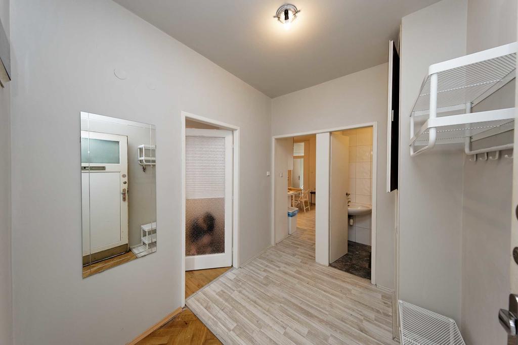 Apartments Ve Smeckach 27 Прага Экстерьер фото